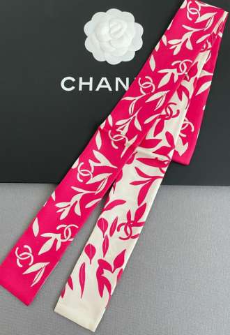 https://vipluxury.sk/Chanel bandana