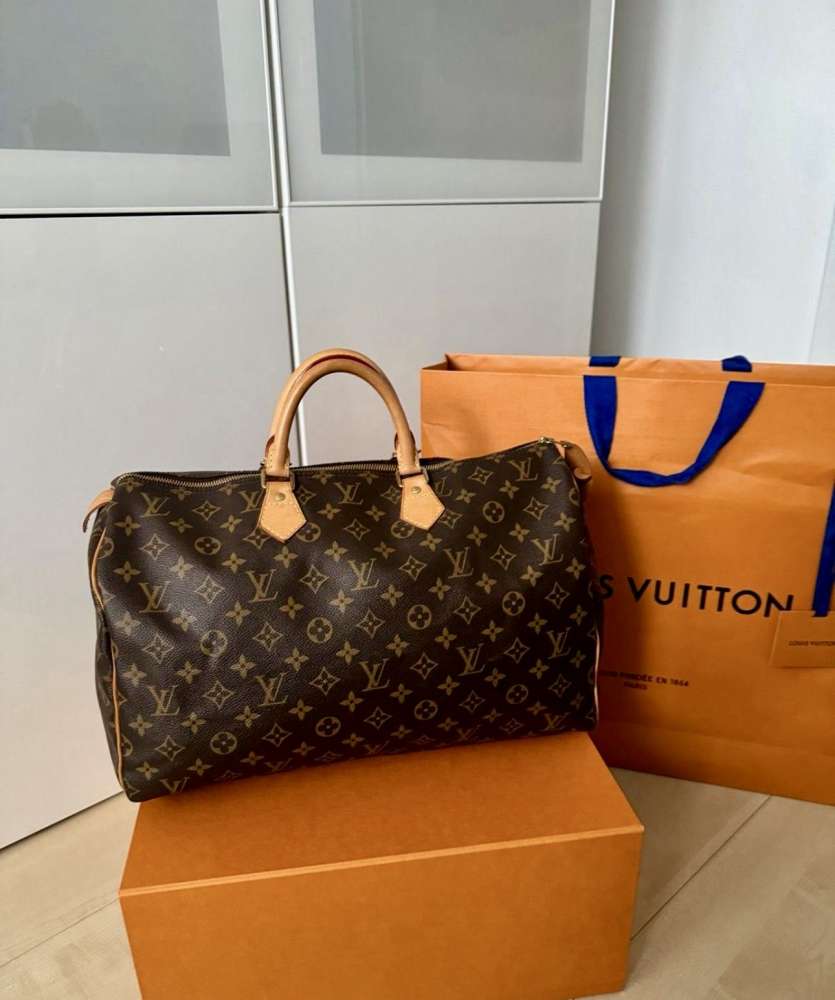 Louis Vuitton Speedy 40