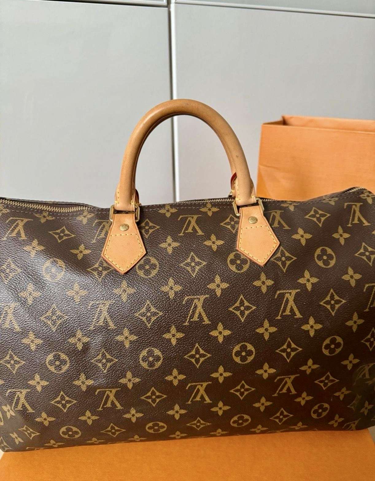 Louis Vuitton Speedy 40