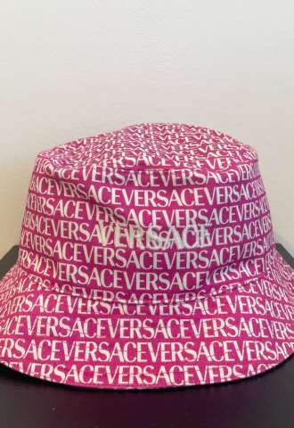 https://vipluxury.sk/Versace klobúčik