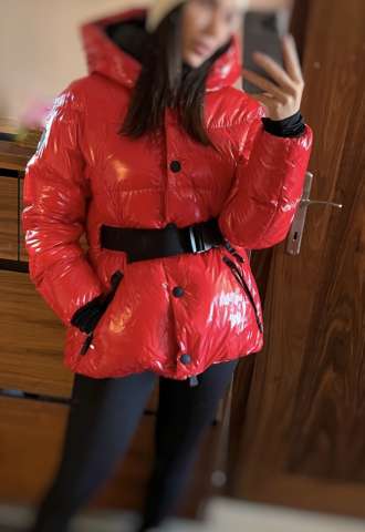 https://vipluxury.sk/Moncler Bunda dámska