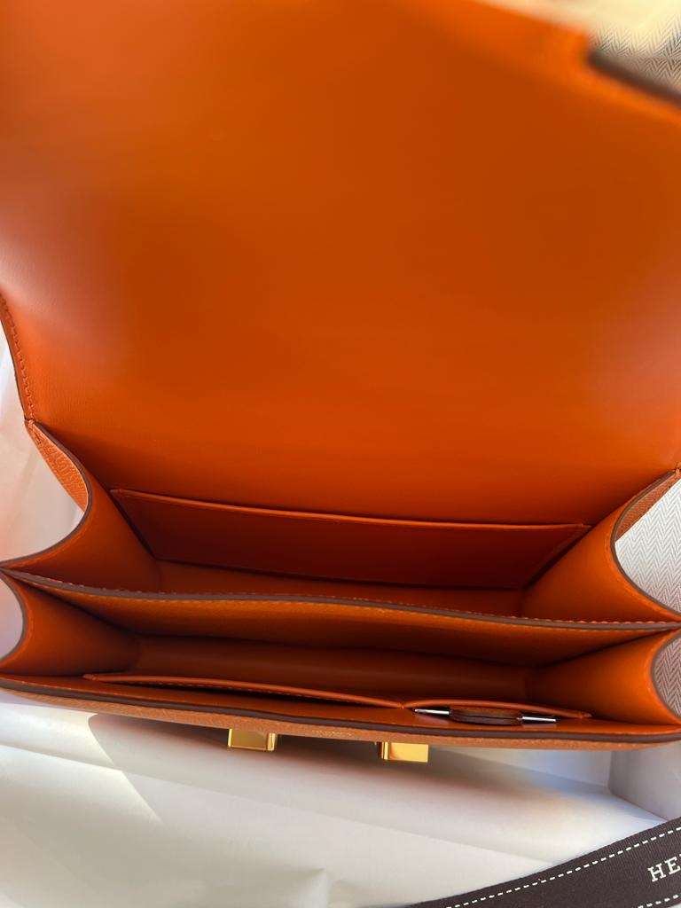 Hermes Constance 18