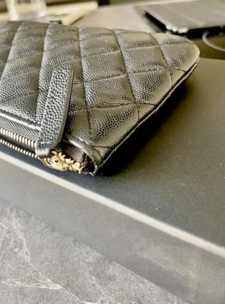 Chanel clutch