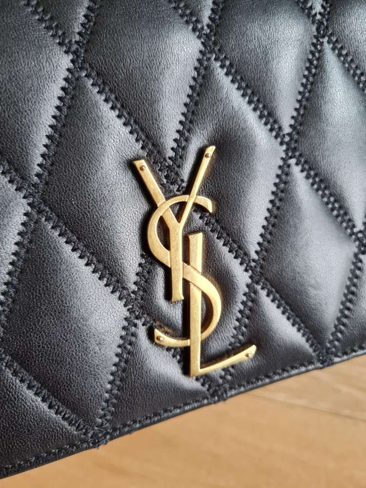 YSL ,,Angie,, Black Quilted lambskin crossbody kabelka vel. S