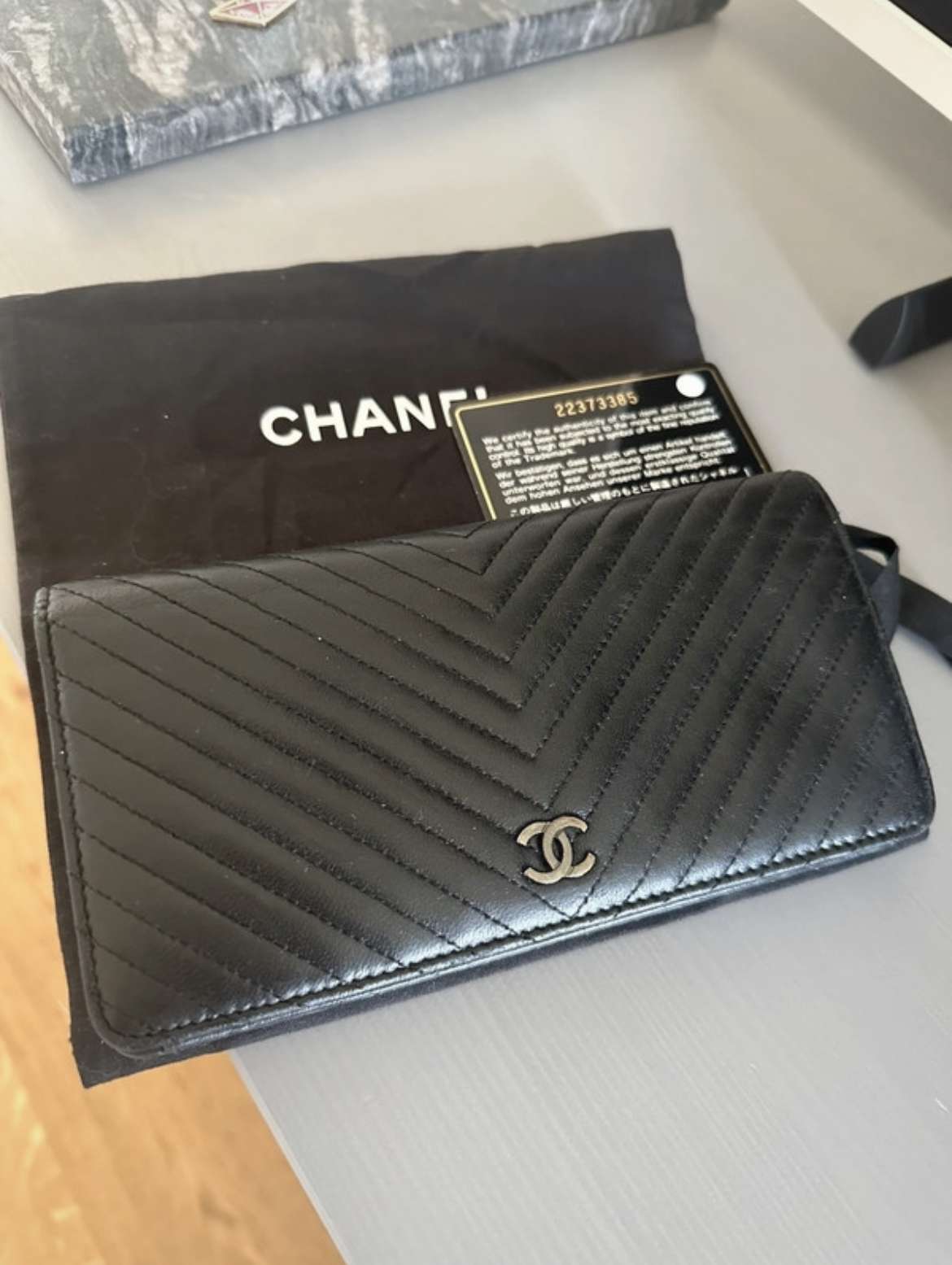 Chanel woc chevron