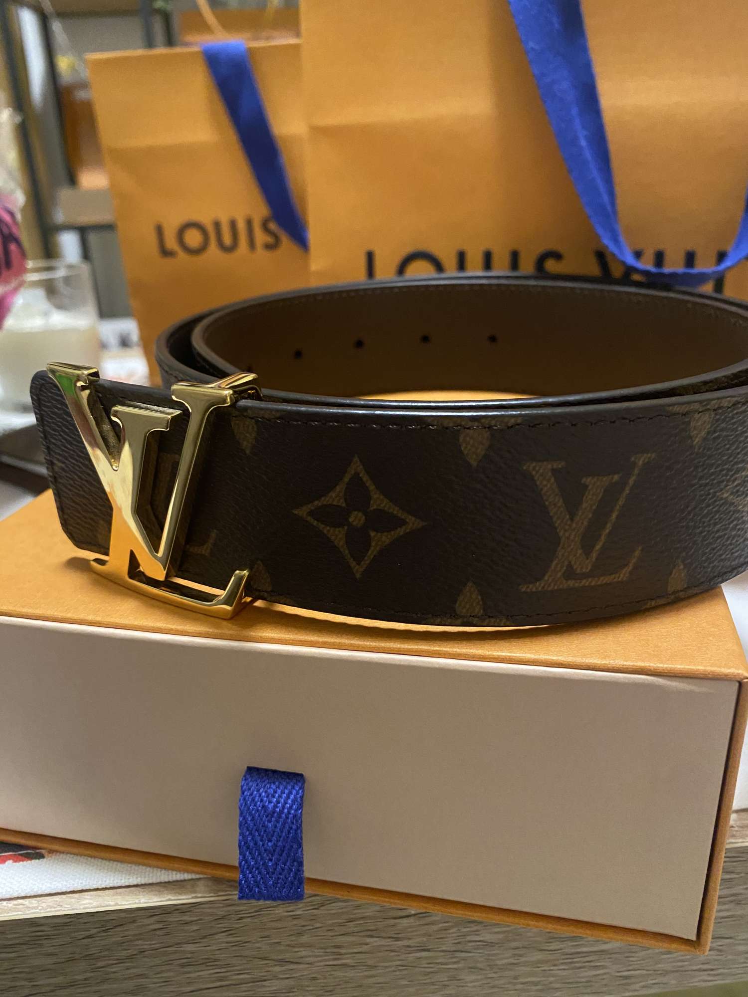 Louis Vuitton opasek - VIP LUXURY