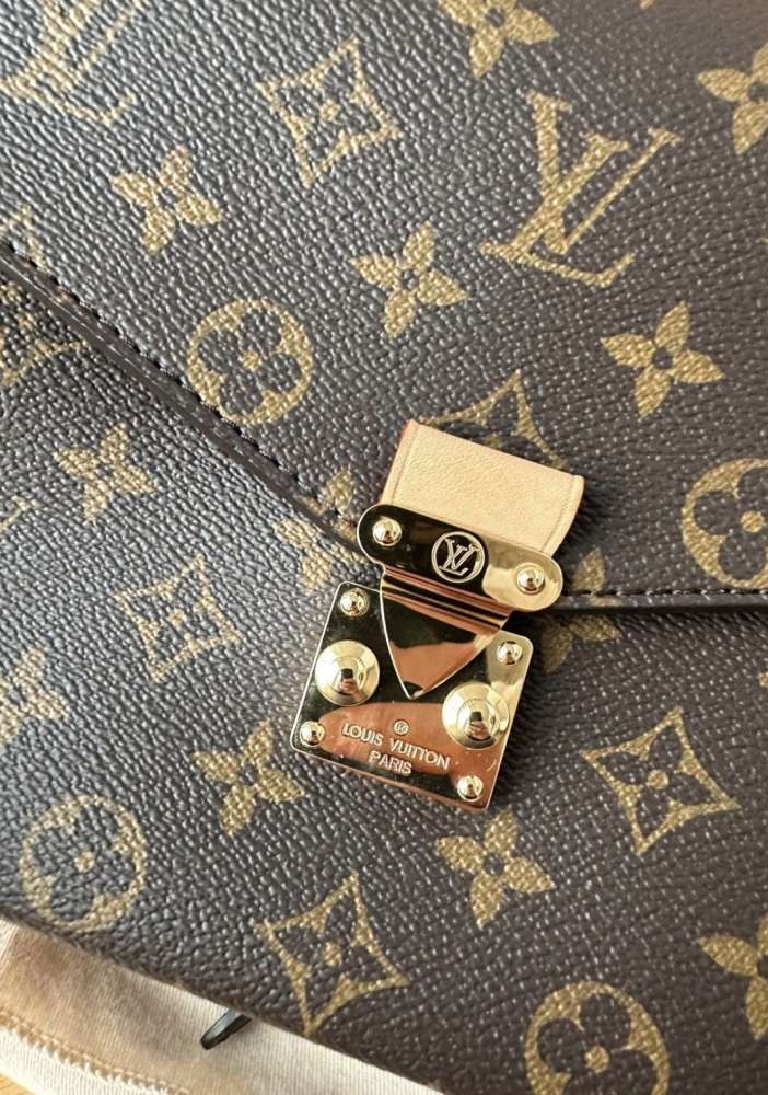 Louis Vuitton Metis