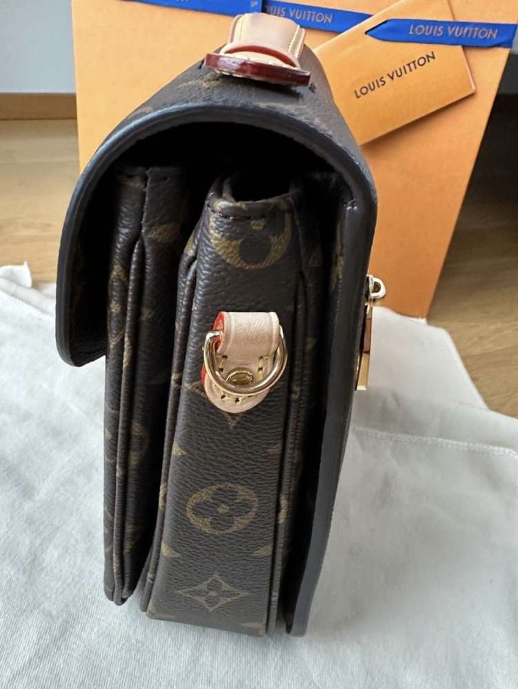 Louis Vuitton Metis