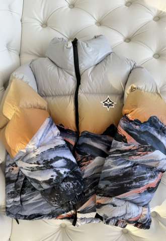 https://vipluxury.sk/Louis Vuitton damska zimna bunda