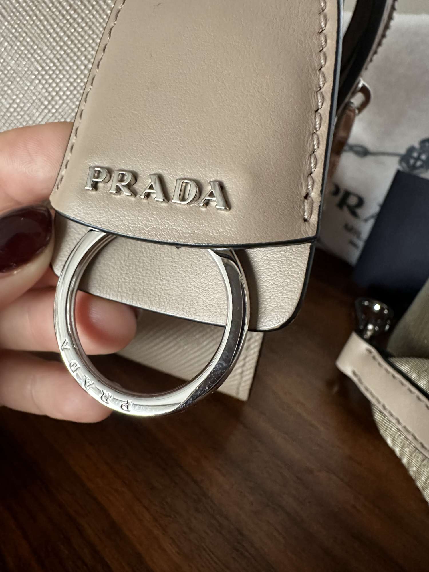 Prada Kristen kabelka