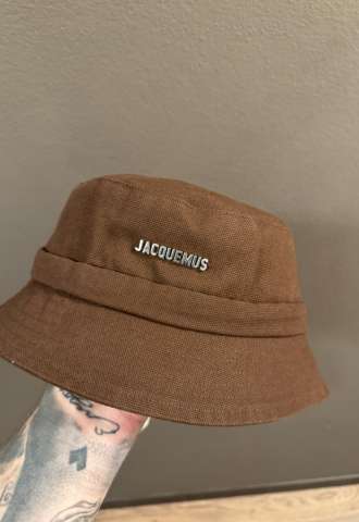 https://vipluxury.sk/Jacquemus Bucket hat