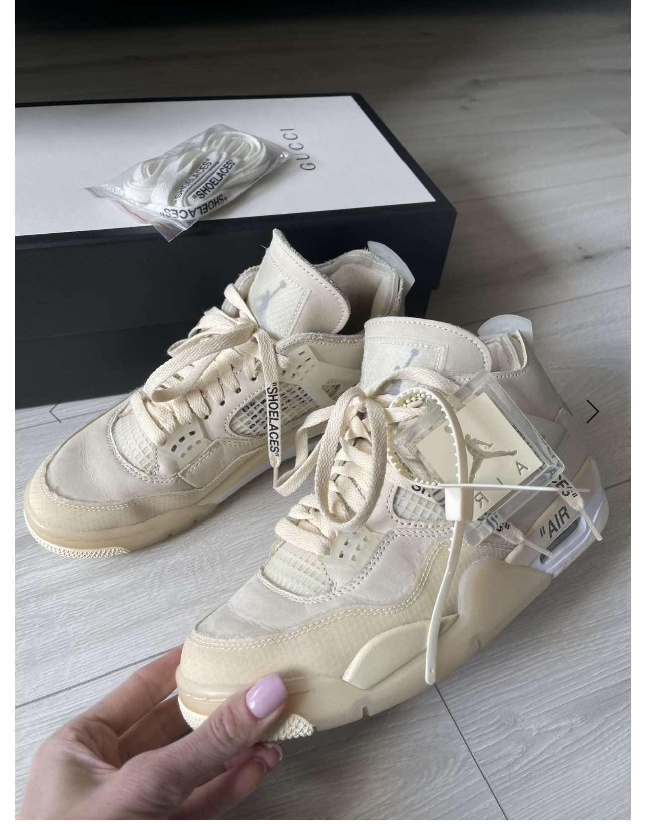 Jordan 4 retro Off White Sail