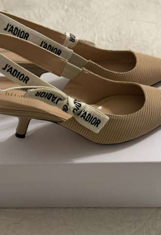 https://vipluxury.sk/Dior new shoes Jadior Slingback beige 37