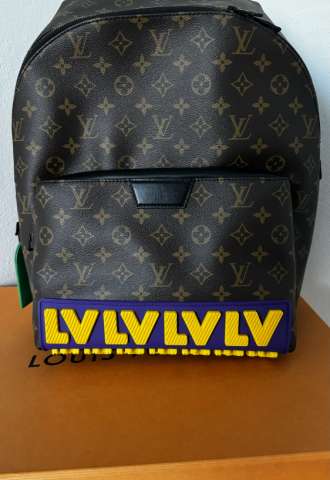 https://vipluxury.sk/Louis Vuitton Discovery backpack
