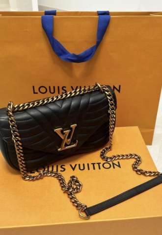 https://vipluxury.sk/Louis Vuitton Wawe kabelka
