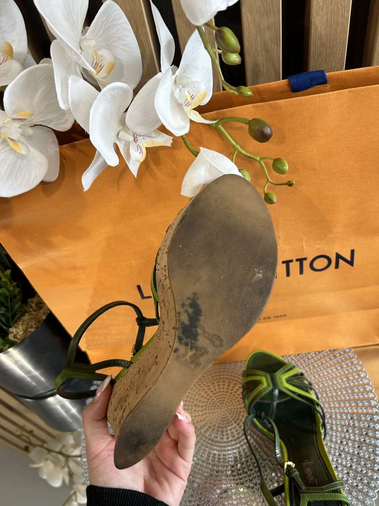 Louis Vuitton sandále