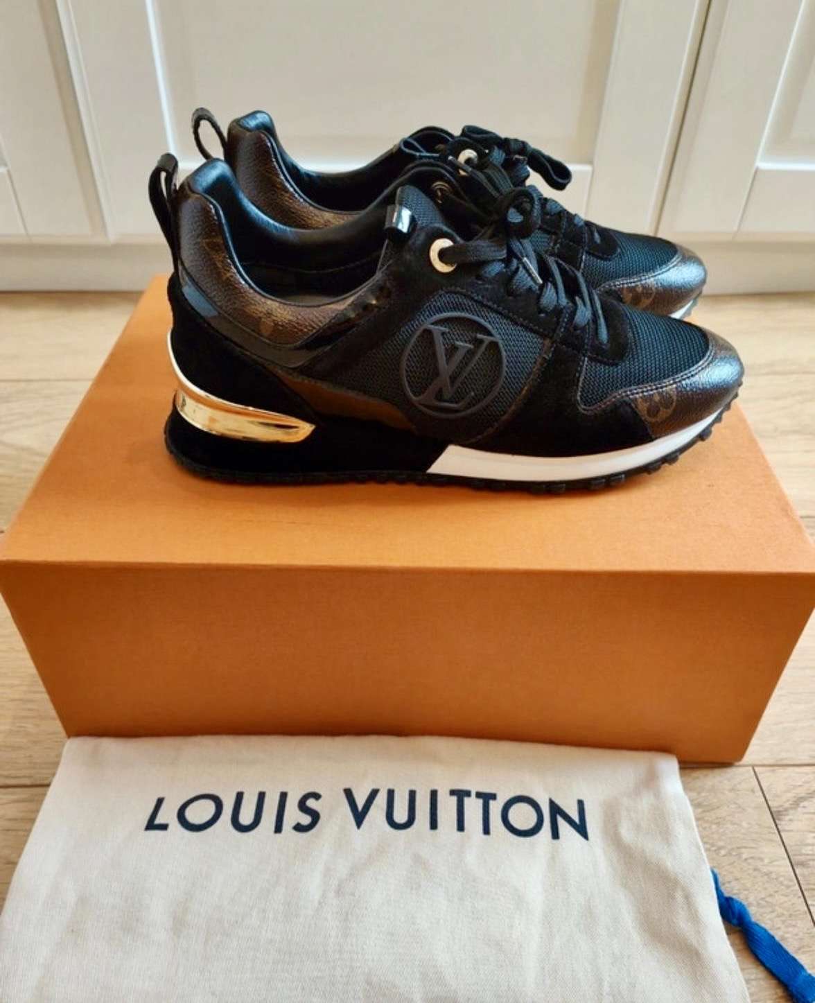 Louis Vuitton Run Away
