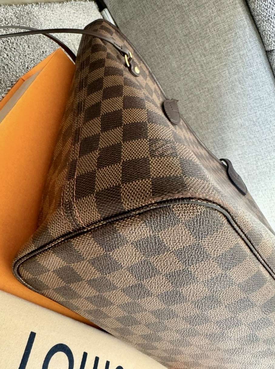 Louis Vuitton Neverfull MM