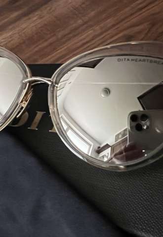 https://vipluxury.sk/Dita Heartbreaker sunglasses