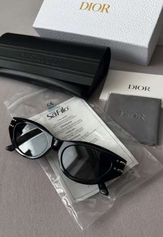 https://vipluxury.sk/Dior Signature B5I slnečné okuliare