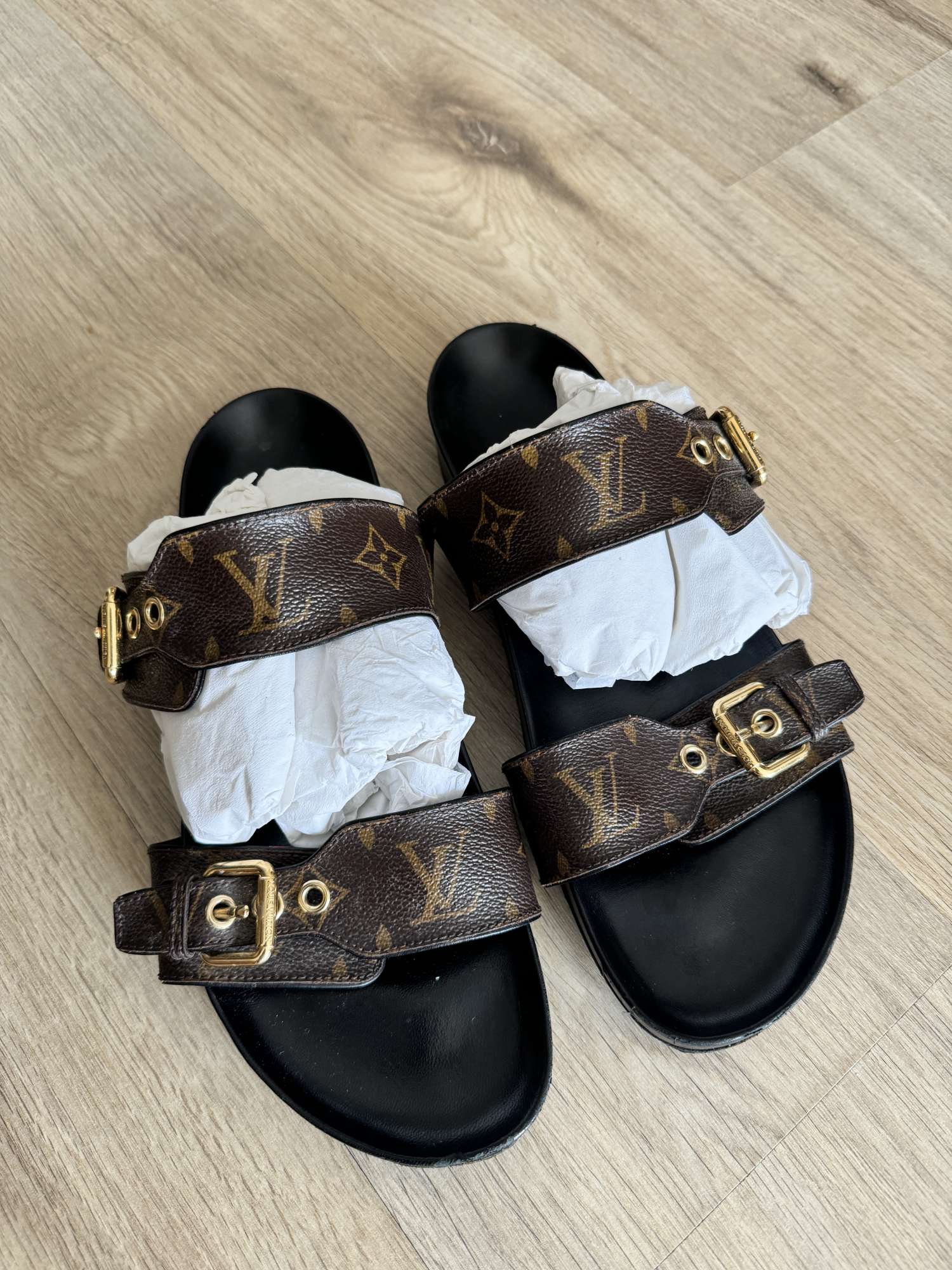 Louis Vuitton Bom Dia sandále