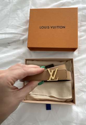 https://vipluxury.sk/Louis Vuitton Iconic 20MM Reversible Belt