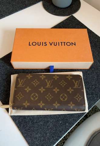 https://vipluxury.sk/Louis Vuitton Zippy penazenka