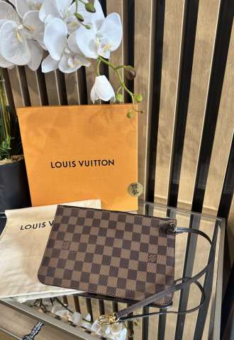 https://vipluxury.sk/Louis Vuitton Clutch