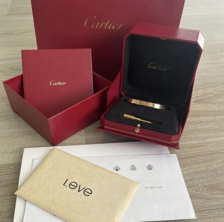 Cartier Love naramok