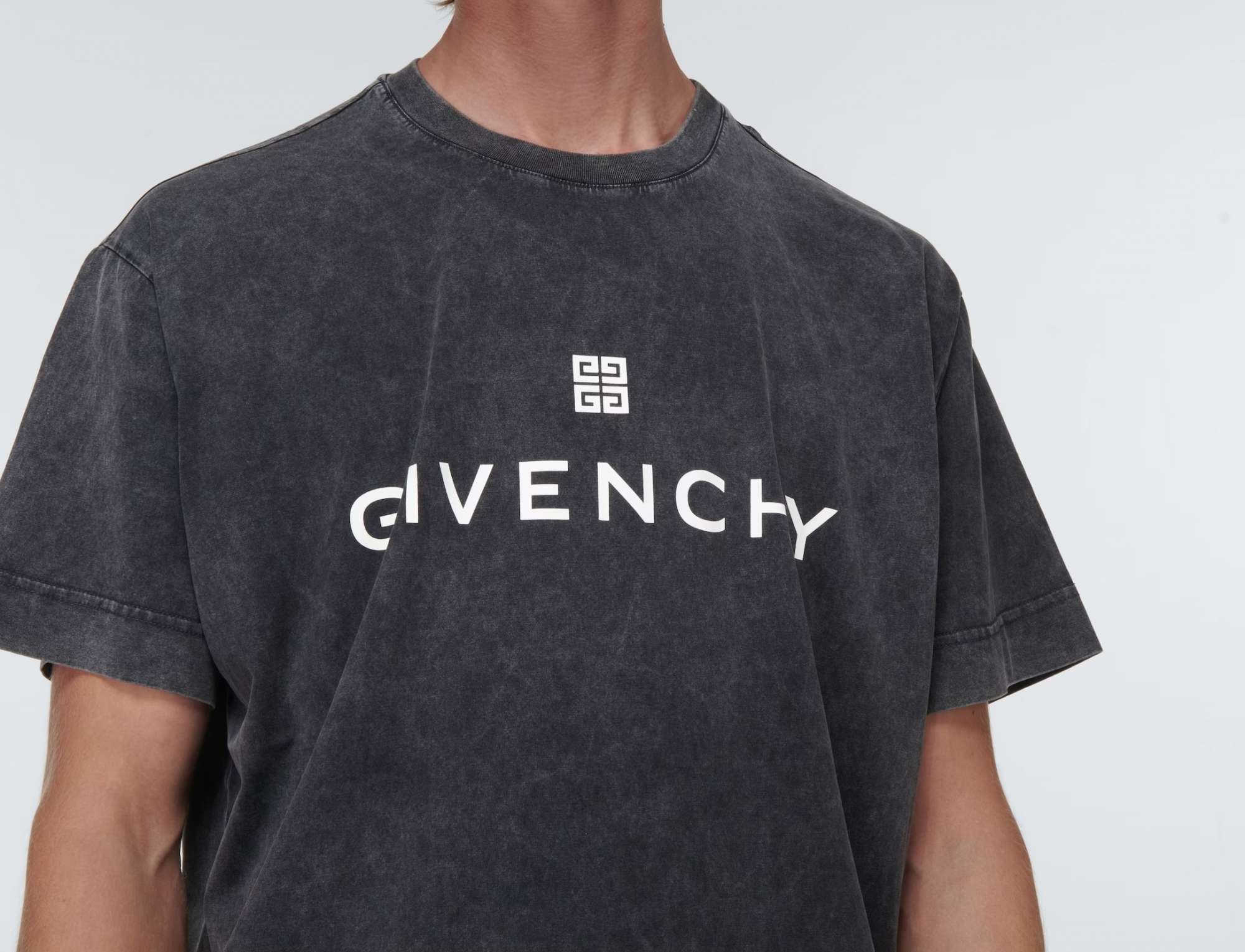 Givenchy tričko XXL