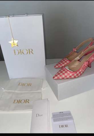 https://vipluxury.sk/Dior sandalky