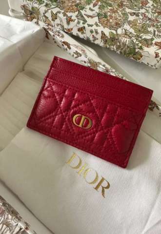https://vipluxury.sk/Dior cardholder
