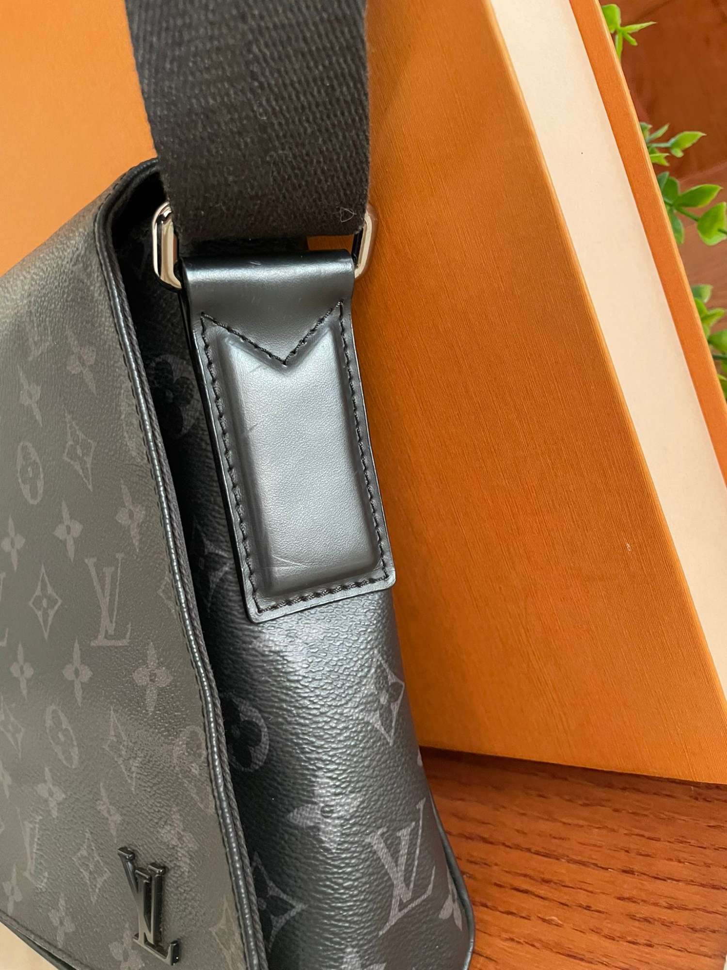 Louis Vuitton Crossbody