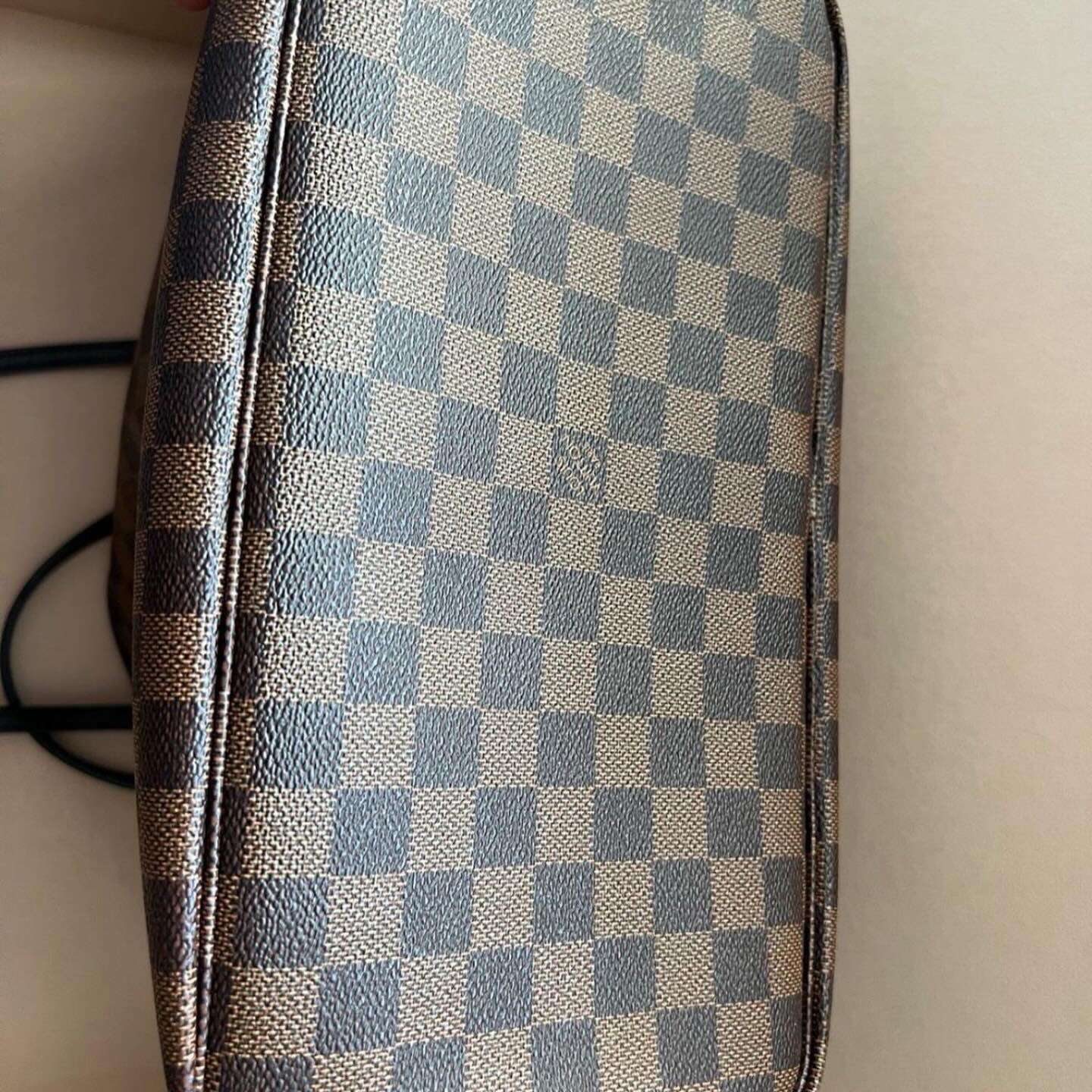 Louis Vuitton Neverfull MM