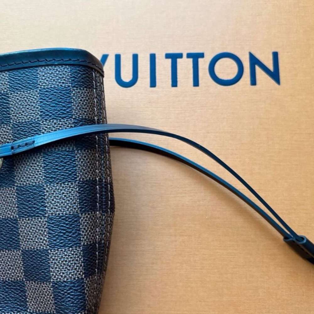 Louis Vuitton Neverfull MM