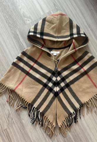 https://vipluxury.sk/Burberry ponco one size