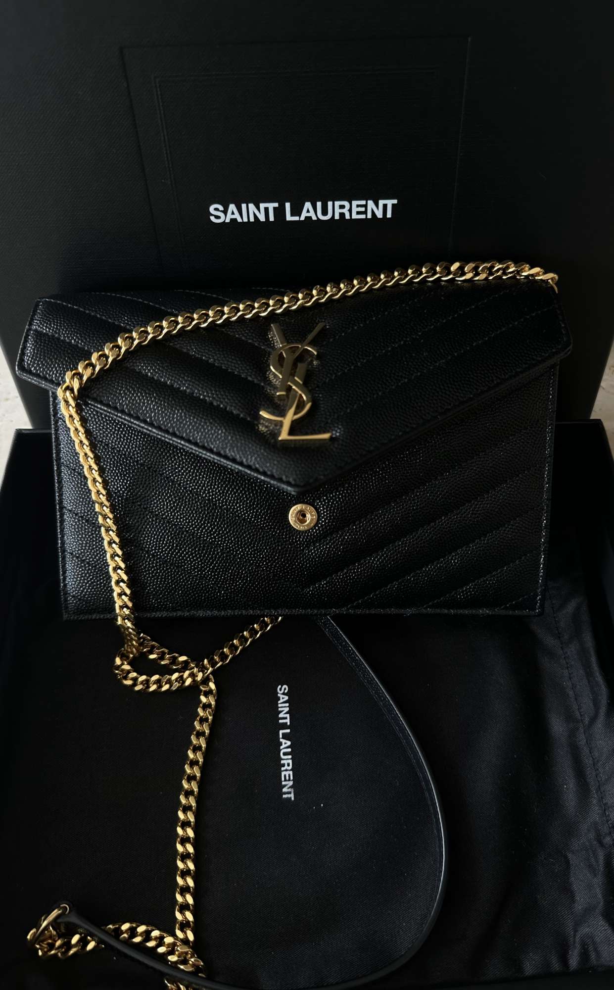 YSL kabelka