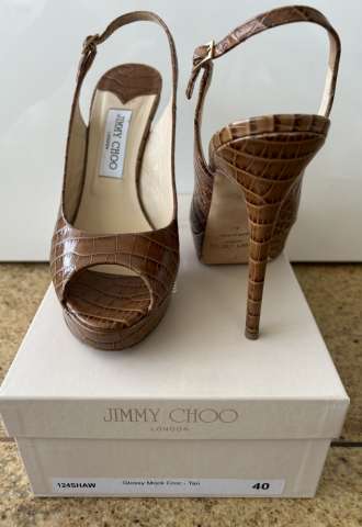 https://vipluxury.sk/Jimmy Choo sandálky