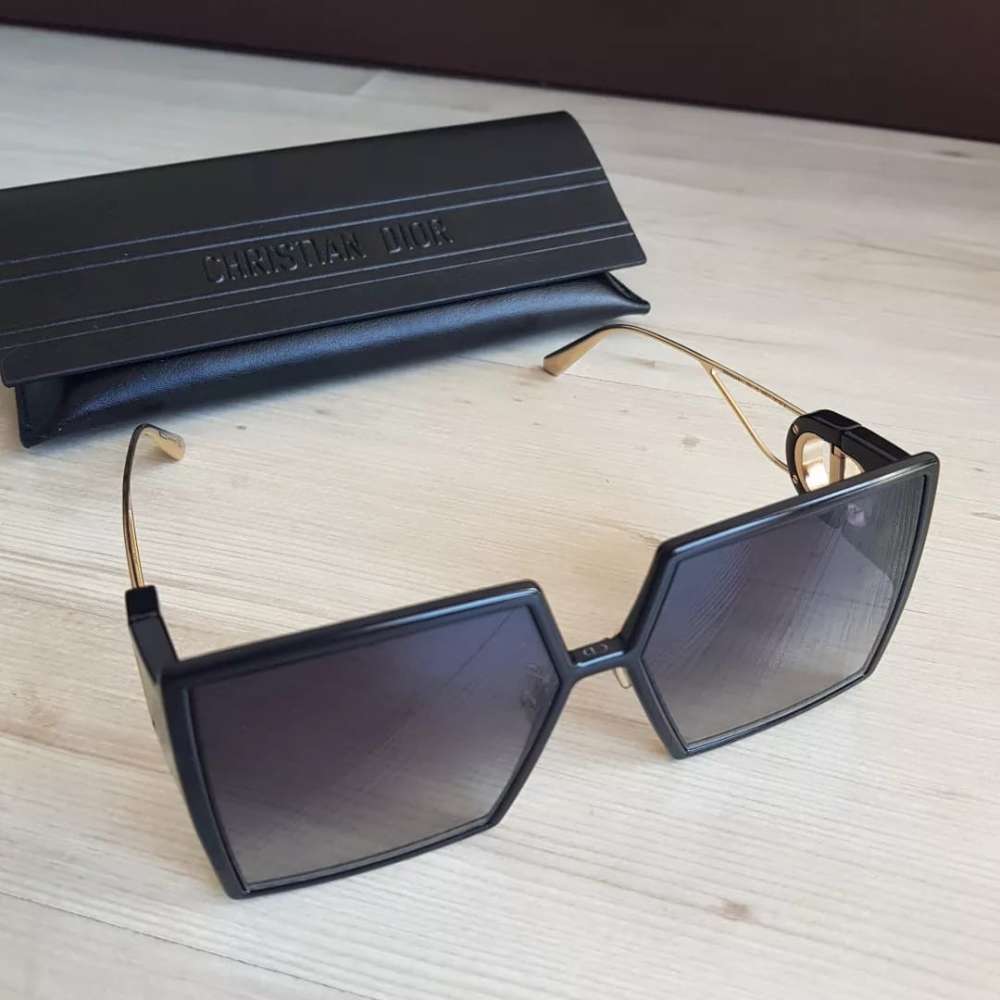 Dior Montaigne okuliare