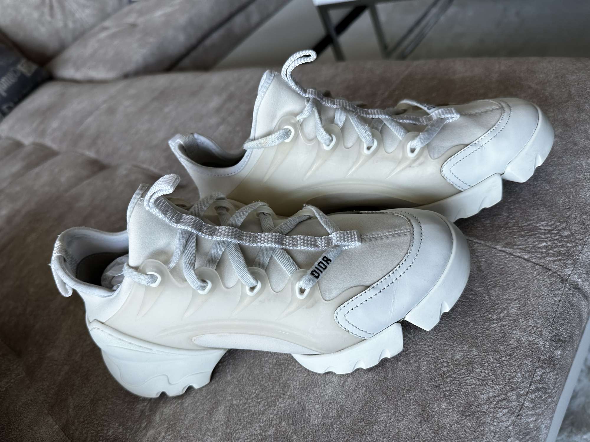 Tenisky Dior D-connect