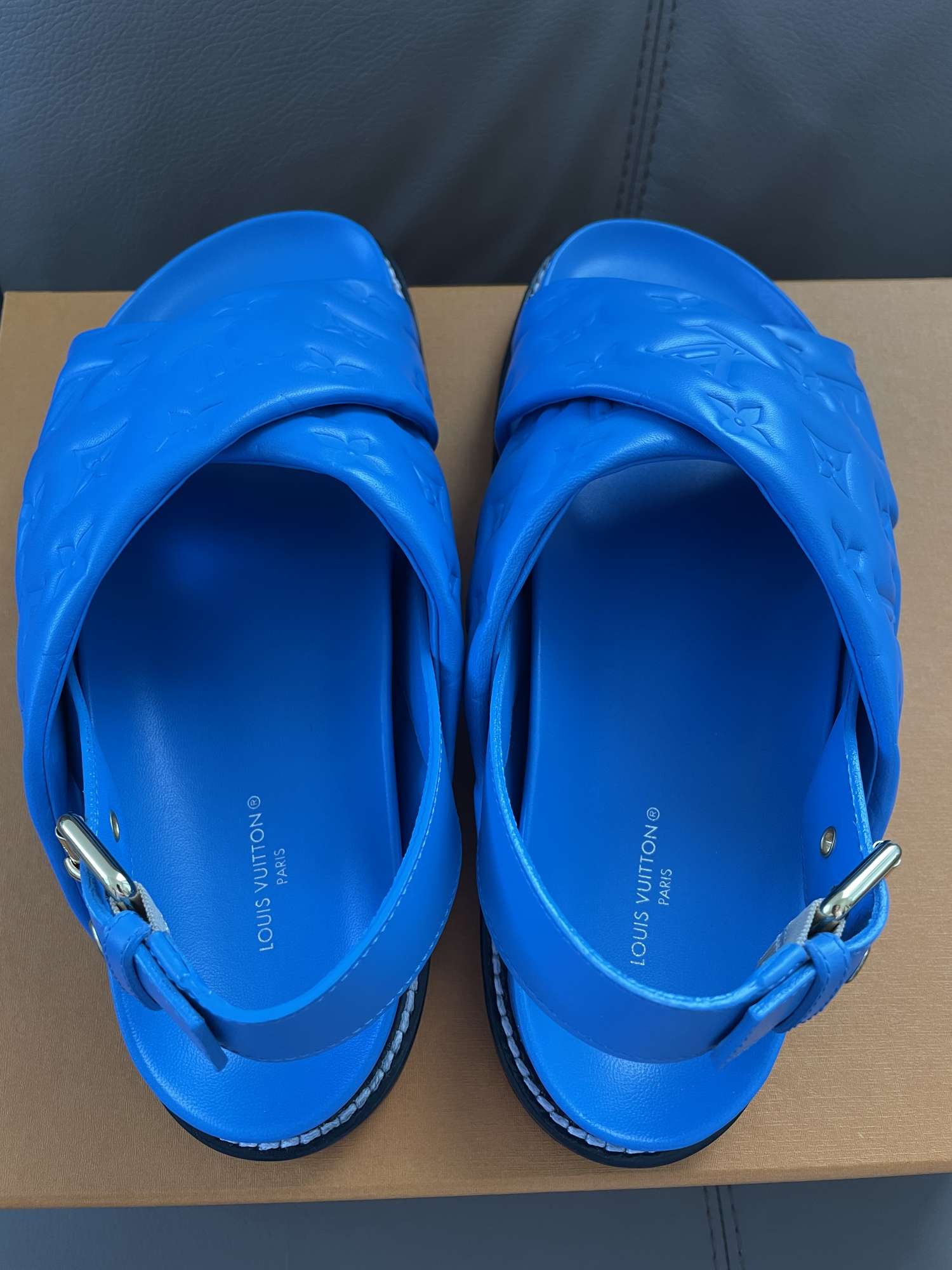 Louis Vuitton vel.41