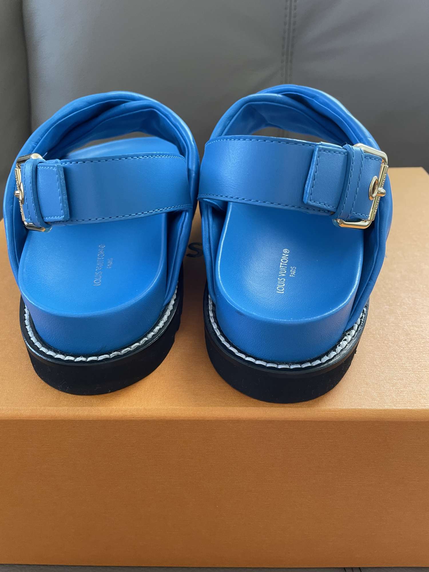 Louis Vuitton vel.41