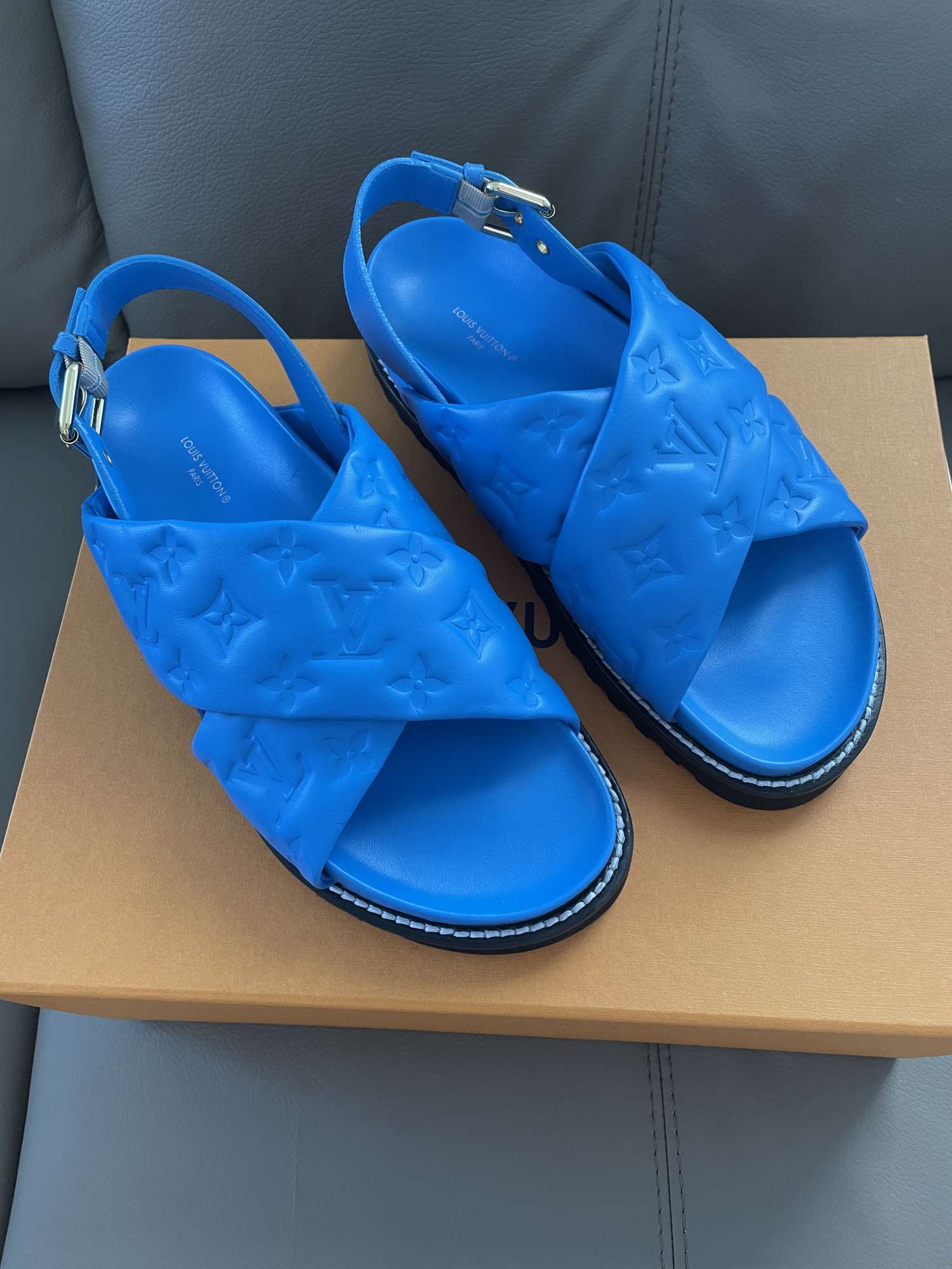 Louis Vuitton vel.41