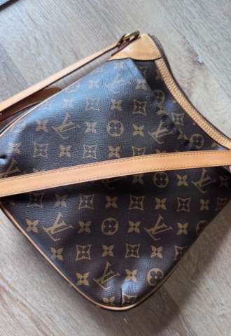 https://vipluxury.sk/Louis Vuitton crossbody