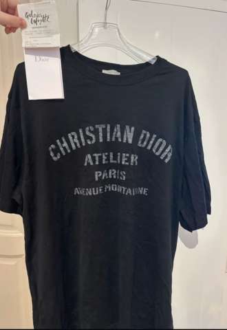 https://vipluxury.sk/Christian Dior tričko