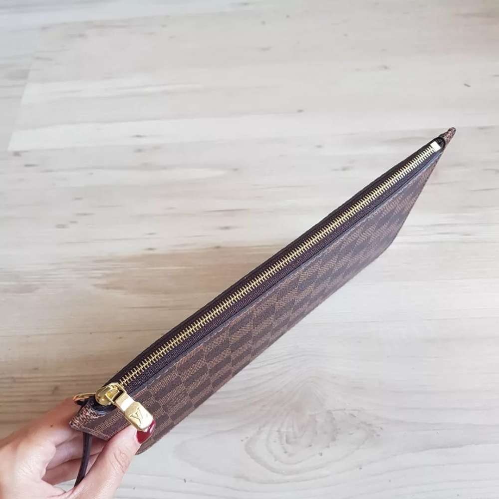 Louis Vuitton Clutch damier ebene
