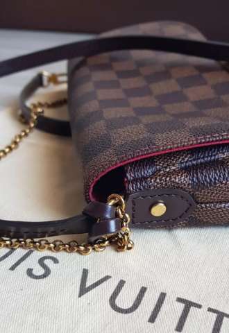 https://vipluxury.sk/Louis Vuitton Favorite PM damier ebene