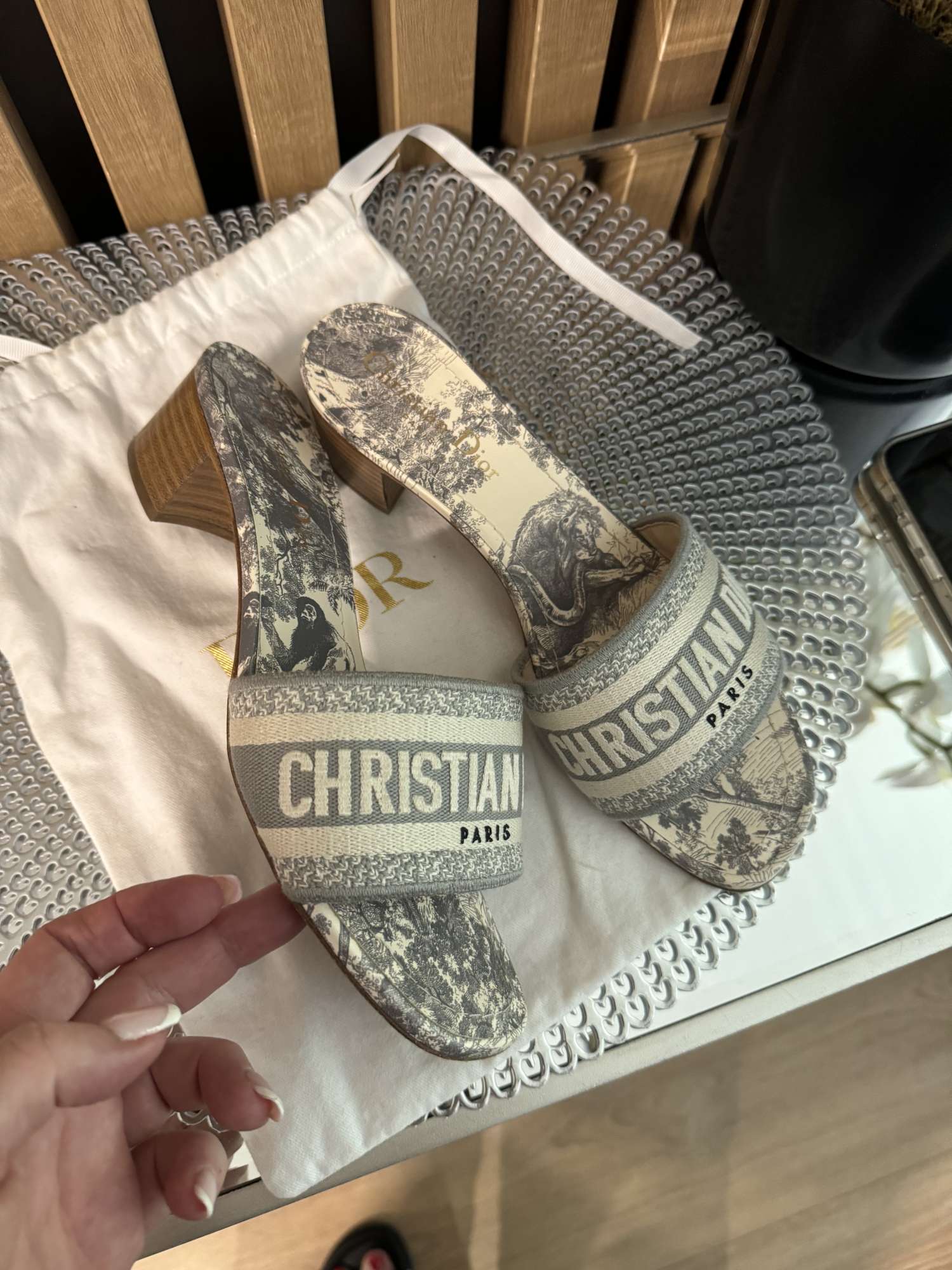 Christian Dior slapky