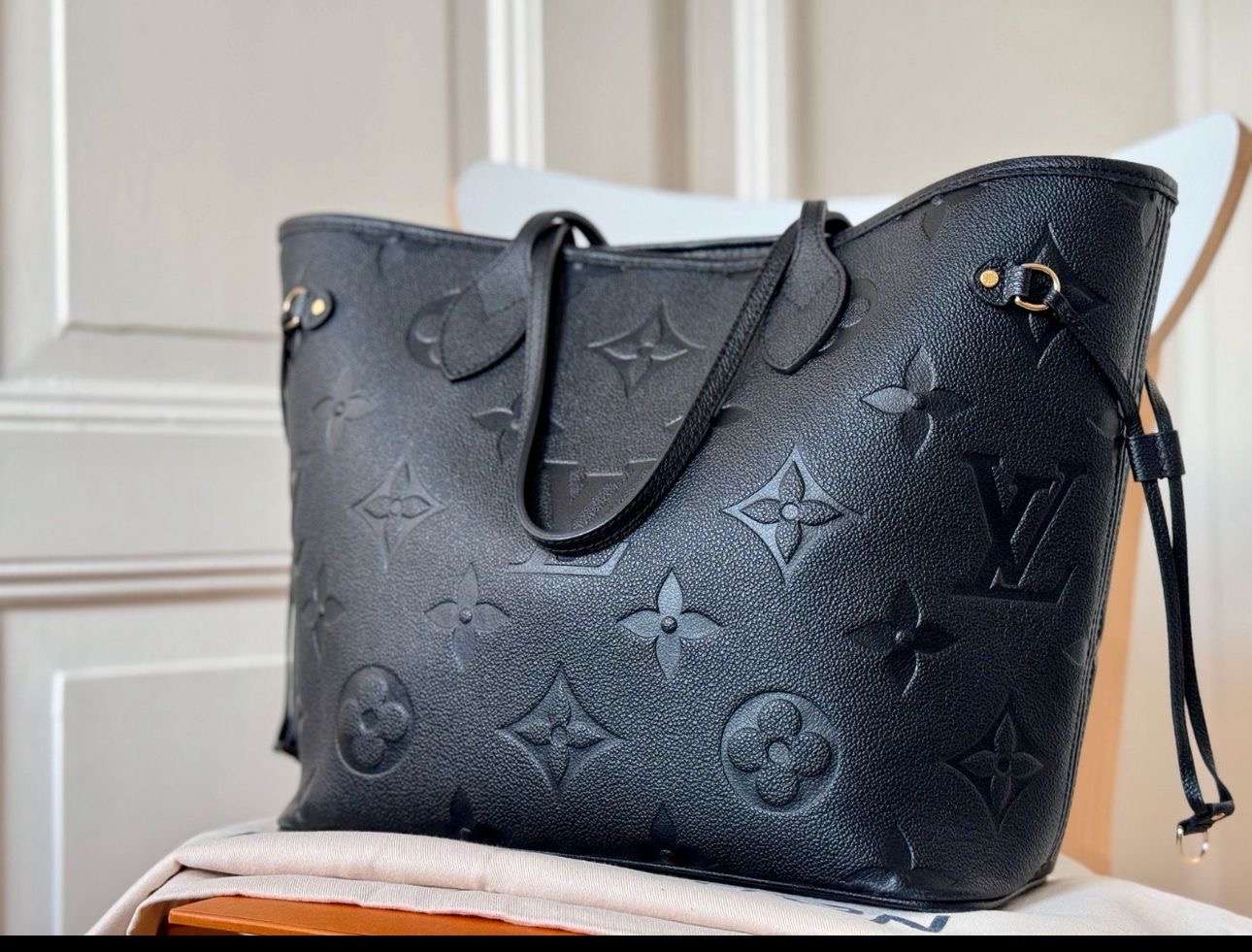 Louis Vuitton Neverfull