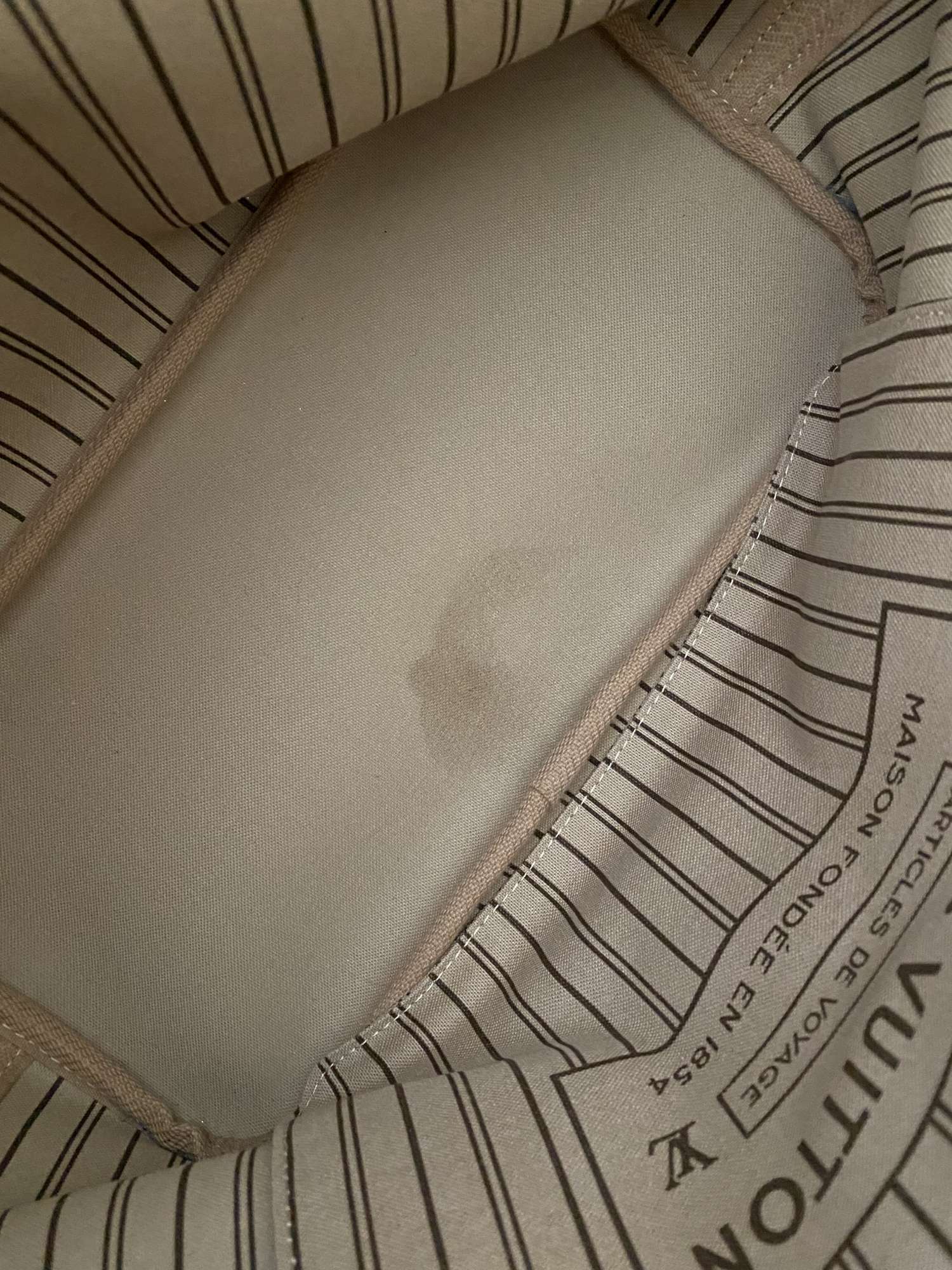 Louis Vuitton Neverfull MM Monogram